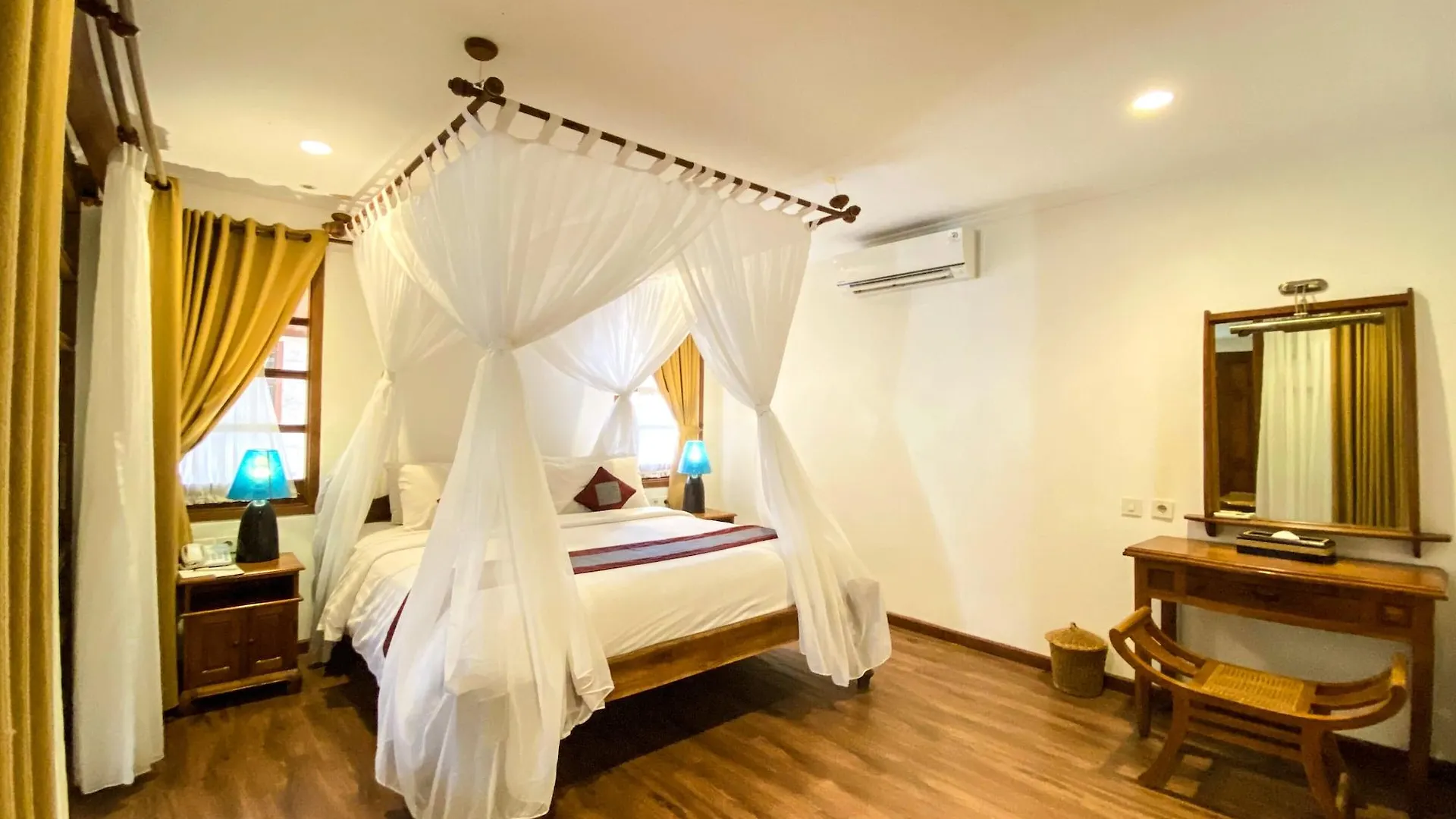 Villa Desamuda Village Seminyak